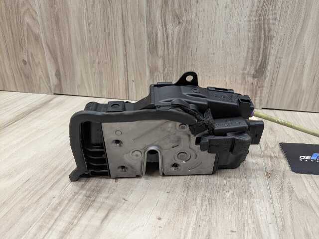 16-22 OEM BMW G11 G12 FRONT RIGHT PASSENGER Door Lock Latch Actuator SOFT CLOSE