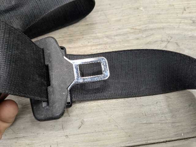 OEM BMW F15 F16 F85 X5 X6 Front Left Driver Seat Belt Seatbelt Retractor Black