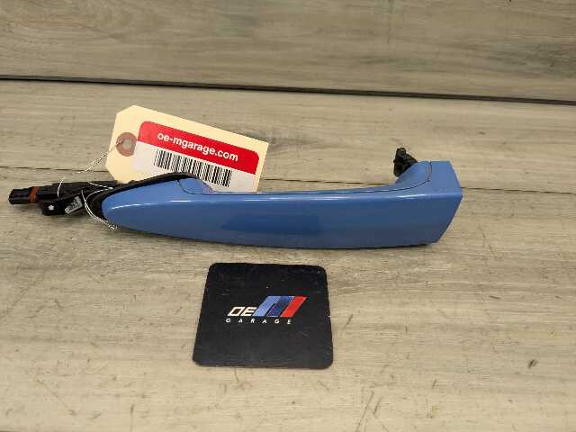 OEM BMW F22 F30 F32 F36 F80 F82 F83 M3 M4 COMFORT ACCESS Left Door Handle Blue