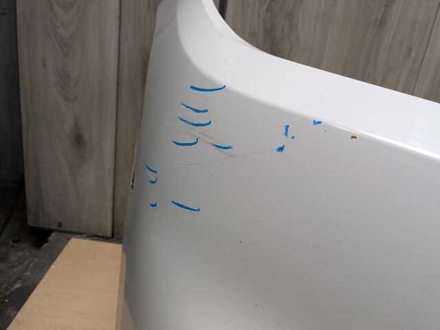 NOTE* 14-18 OEM BMW F15 X5 Front Bumper Cover Panel White 300