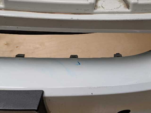 NOTE* 14-18 OEM BMW F15 X5 Front Bumper Cover Panel White 300
