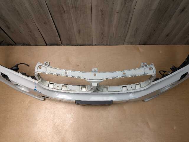NOTE* 14-18 OEM BMW F15 X5 Front Bumper Cover Panel White 300