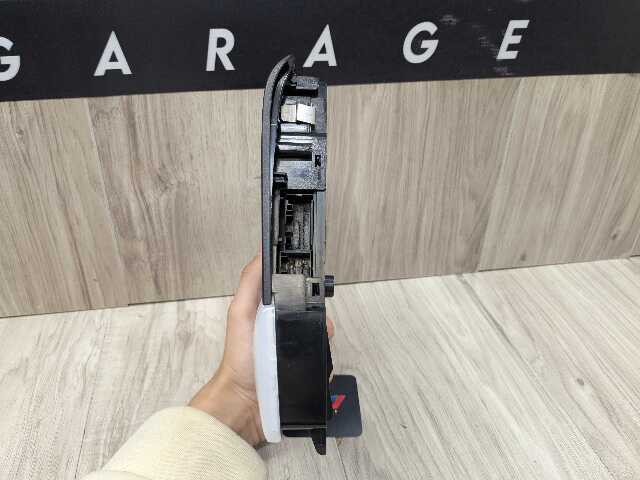 OEM BMW F22 F30 F32 F36 F80 F82 Headliner Roof Console Dome Light SOS Switch