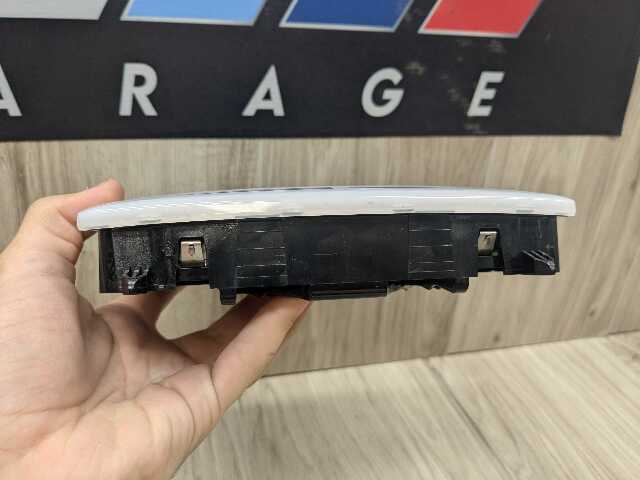 OEM BMW F22 F30 F32 F36 F80 F82 Headliner Roof Console Dome Light SOS Switch