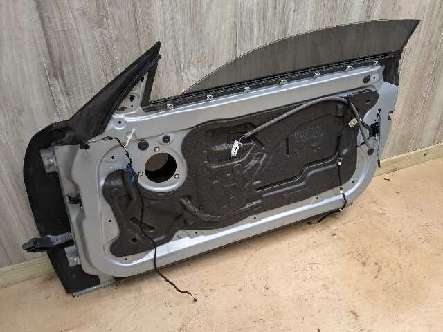 *14-20 OEM BMW F32 F33 F82 F83 M4 Front Right Passenger Door Shell Panel Silver