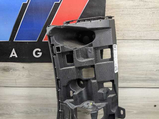 RH brackets pair