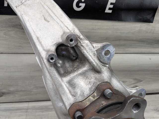 OEM BMW F95 G05 G06 G07 G09 X5 X7 Front Left Driver Hub Spindle Knuckle Bearing