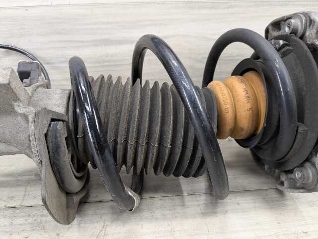 *OEM BMW F80 F82 F83 M3 M4 Front Right Passenger Spring Strut Shock Absorber EDC