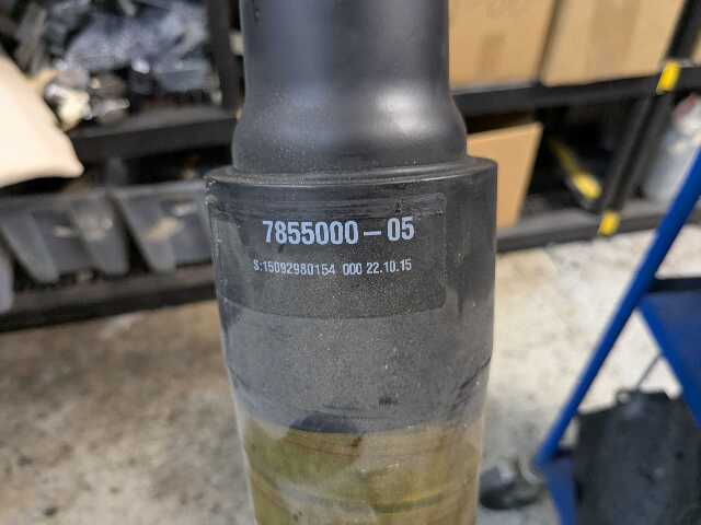 15-18 OEM BMW F80 F82 F83 M3 M4 Rear Drive Shaft Driveshaft Single CARBON FIBER