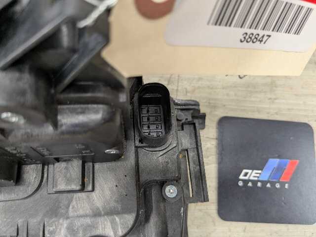 OEM BMW F95 F96 G05 G06 G07 X5 X6 X7 Rear Left Driver Door Lock Latch Actuator
