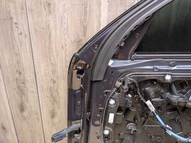*19-25 OEM BMW F95 G05 X5 X5M Front Right Passenger Door Shell Panel Gray C27