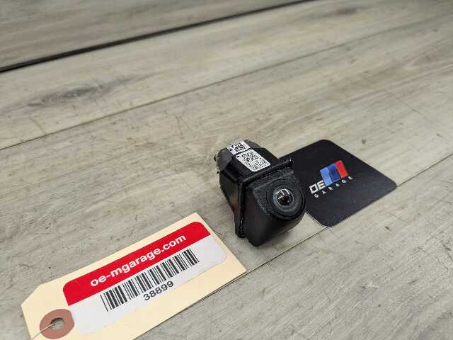 OEM BMW F02 F22 F30 F32 F36 F80 F82 M3 Rear View Trunk Lid Backup Reverse Camera