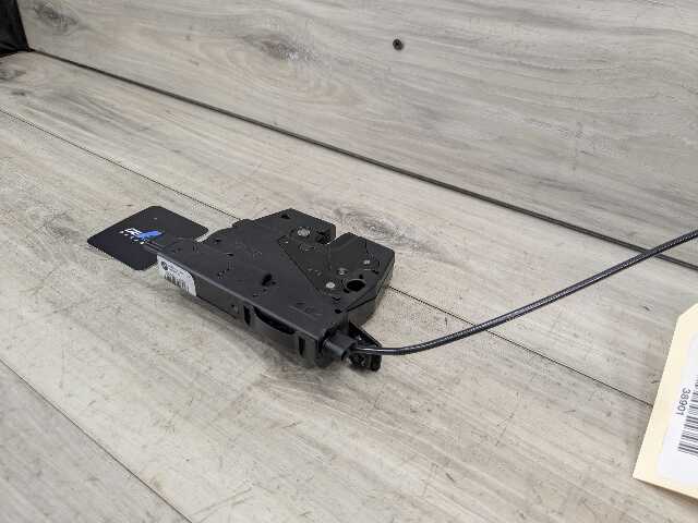 OEM BMW F10 F12 F13 F30 F32 F80 F82 M3 M4 M5 Rear Trunk Lid Lock Actuator Latch