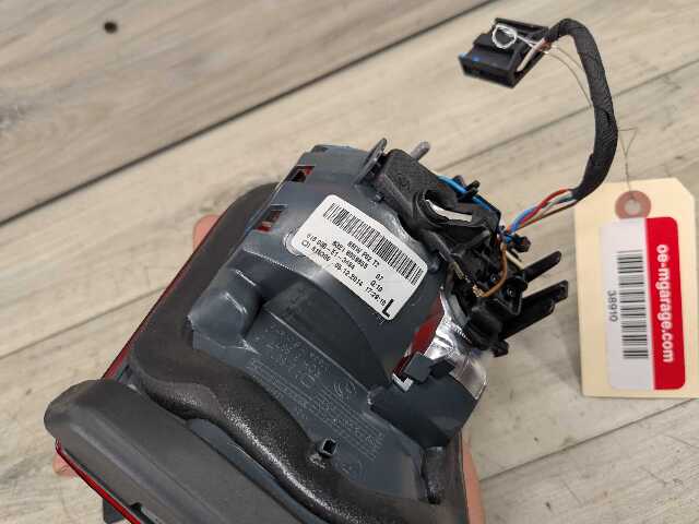 14-17 OEM BMW F82 M4 Pre-LCI Coupe Rear Left Driver Side Inner Trunk Tail Light