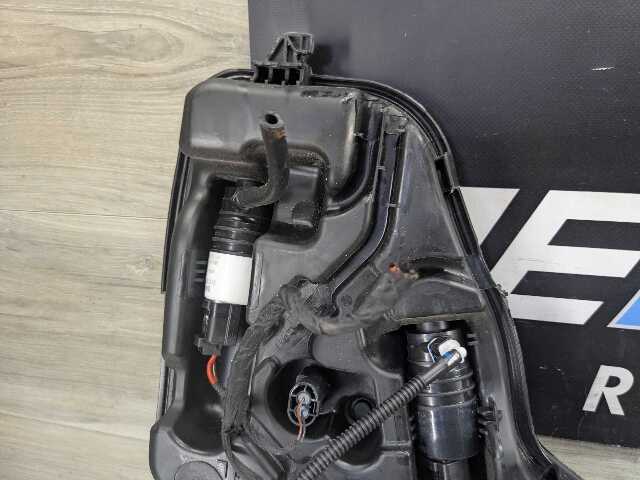 OEM BMW F95 F96 G05 G06 G07 X5 X6 X7 Windshield Washer Bottle Reservoir Tank