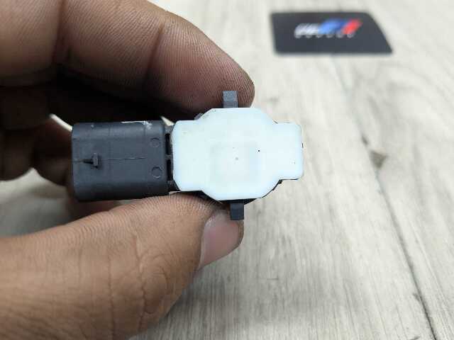 OEM BMW E70 F02 F13 F30 F32 F36 F80 F82 Front Bumper Left Right Side View Camera