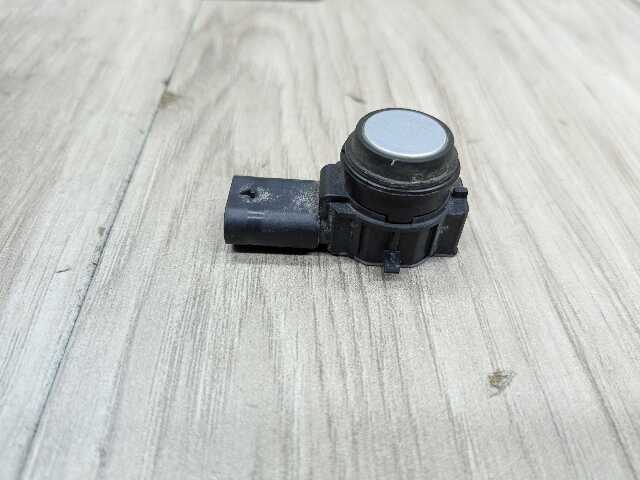 OEM BMW F22 F30 F32 F36 F80 F82 F83 M3 Bumper PDC Parking Distance Sensor Silver