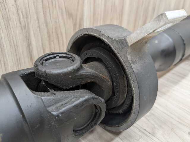 13-16 OEM BMW F30 F32 Rear Drive Shaft Propeller AWD MANUAL TRANSMISSION ONLY