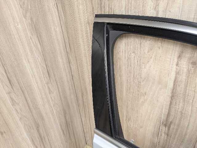 15-19 OEM BMW F16 X6 F86 X6M Front Right Passenger Door Shell Panel Silver A83