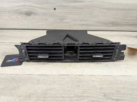 06-13 OEM BMW E90 E91 E92 E93 M3 Dashboard Center AC Air Vent Grille Trim