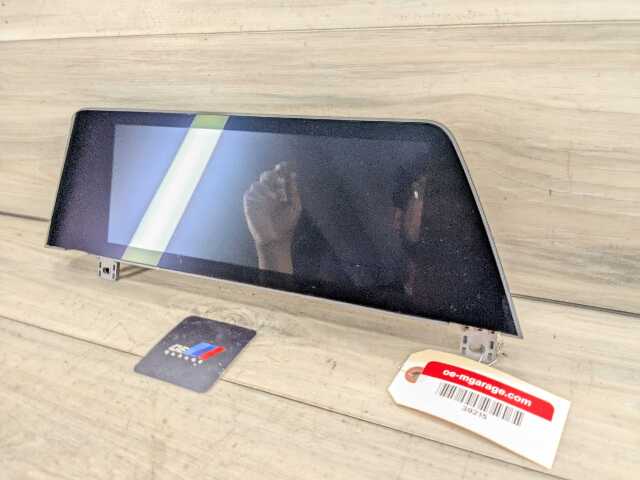OEM BMW G20 G22 G26 G42 G80 G82 PRE-LCI Navigation Monitor Display Screen 10.25"