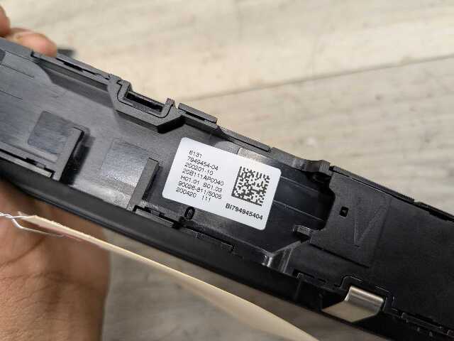 OEM BMW G20 G22 G23 G80 G82 G83 M3 M4 Control Panel Radio Media Buttons Control