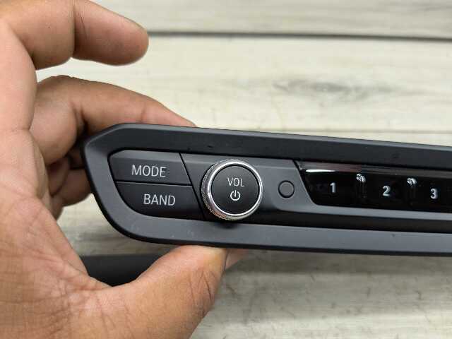 OEM BMW G20 G22 G23 G80 G82 G83 M3 M4 Control Panel Radio Media Buttons Control