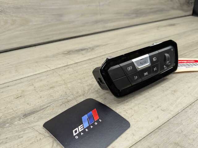 *OEM BMW G20 G22 G23 G26 G42 G80 G82 M3 M4 Headlight Control Switch Light Module