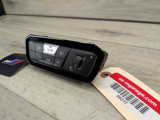 *OEM BMW G20 G22 G23 G26 G42 G80 G82 M3 M4 Headlight Control Switch Light Module