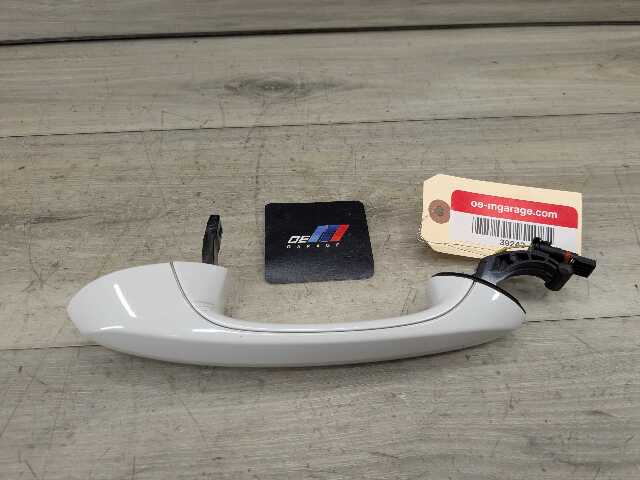 OEM BMW F90 G01 G20 G30 G80 Front Rear Right Passenger COMFORT Door Handle White