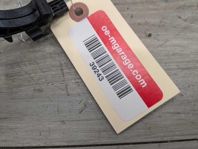 OEM BMW F90 G01 G20 G30 G80 Front Rear Right Passenger COMFORT Door Handle White