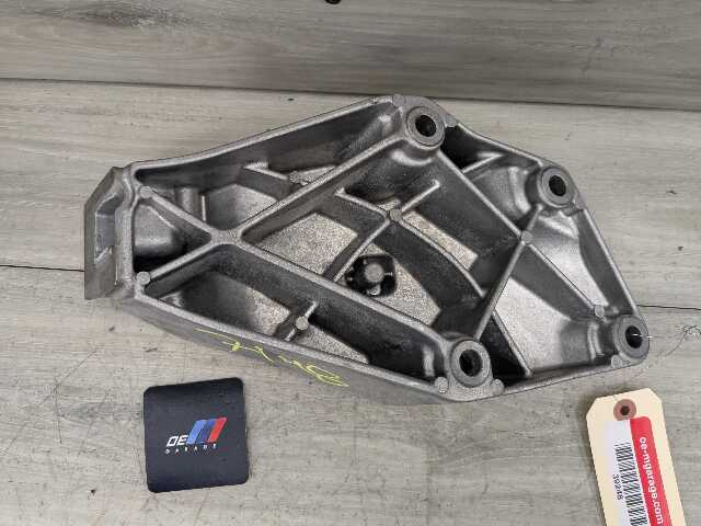 OEM BMW G01 G05 G12 G20 G22 G26 G30 Left Driver Engine B58 Motor Mount Bracket