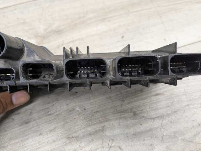 OEM BMW G05 G06 G07 G20 G22 G23 G30 Integrated Power Supply Computer Module Unit