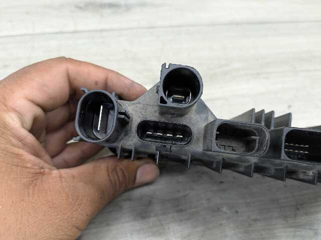 OEM BMW G05 G06 G07 G20 G22 G23 G30 Integrated Power Supply Computer Module Unit