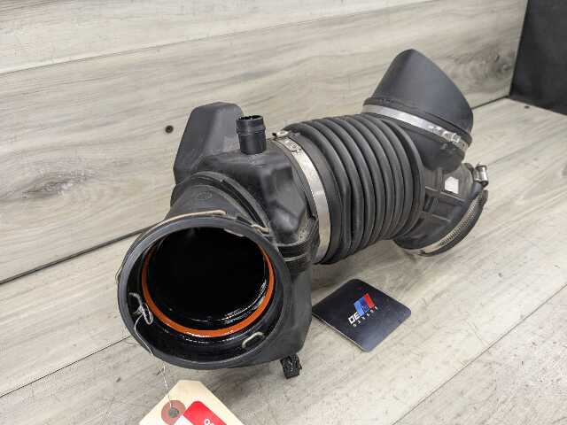 OEM BMW G20 G22 G23 G26 M340 M440 Engine B58 Filtered Air Intake Pipe Resonator