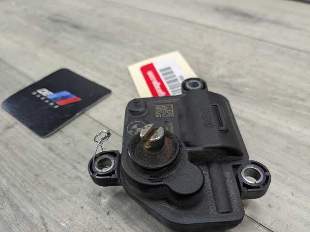 OEM BMW F90 F95 G05 G07 G20 G22 G23 G26 G42 Muffler Exhaust Flap Actuator Motor