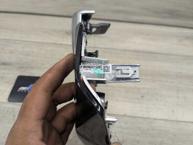 19-25 OEM BMW G20 G22 G23 G26 Left Driver Side AC Air Vent Trim