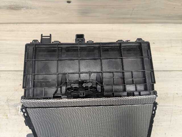 19-24 OEM BMW G20 G22 G23 G80 330 M340 Center Console Storage Cup Holder