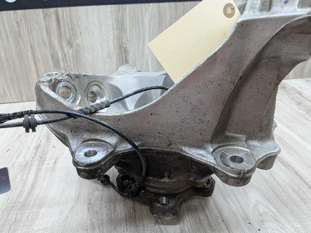 19-25 OEM BMW G29 Z4 30i M40i FRONT Left Driver Hub Spindle Knuckle Bearing RWD