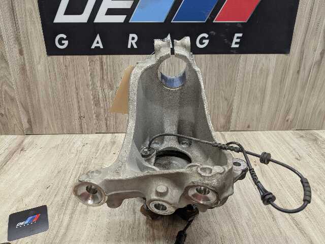 19-25 OEM BMW G29 Z4 30i M40i FRONT Left Driver Hub Spindle Knuckle Bearing RWD