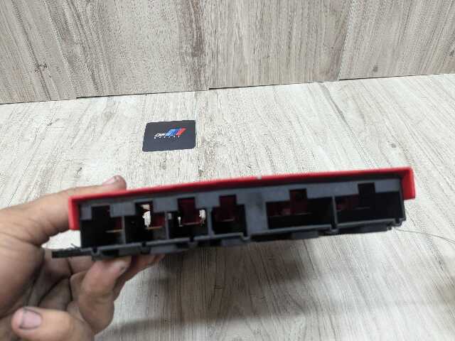 OEM BMW F15 F16 F85 X5 X6 Rear Trunk B+ Junction Power Distributor Fuse Box