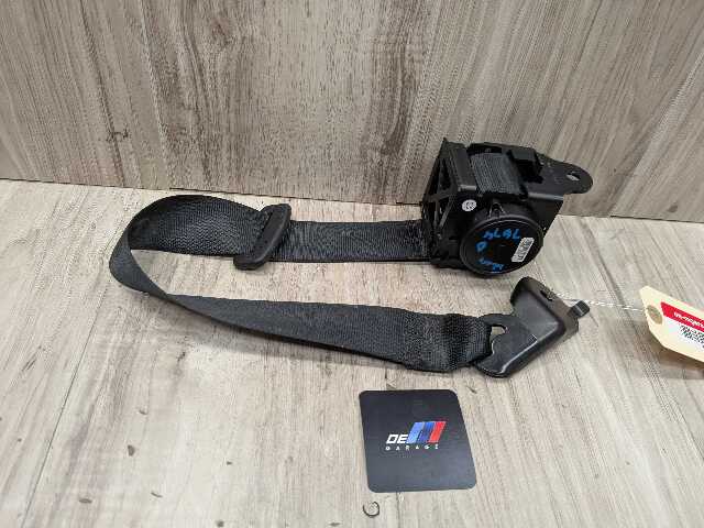 15-19 OEM BMW F16 F86 X6 X6M Rear Left Driver Side Seatbelt Seat Belt Retractor