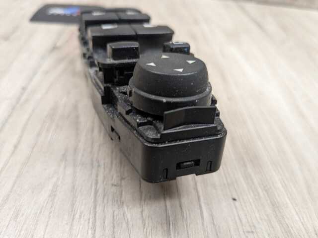 OEM BMW F15 F16 F85 F39 F48 X1 X5 Front Driver Master Window Glass Lifter Switch