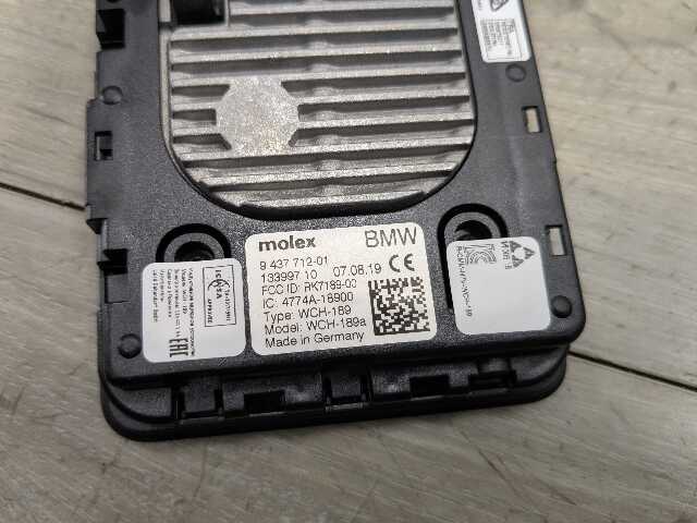 OEM BMW G05 G01 G20 G26 G80 M3 Center Console Storage Phone Car Wireless Charger