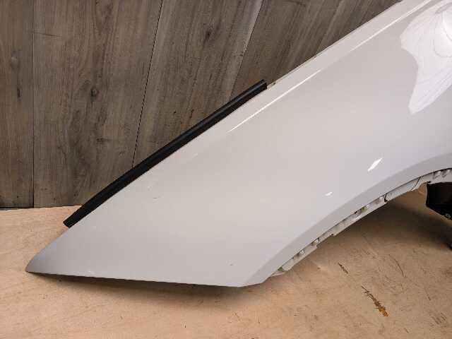 14-18 OEM BMW F15 X5 Front Left Driver Side Fender Panel White 300