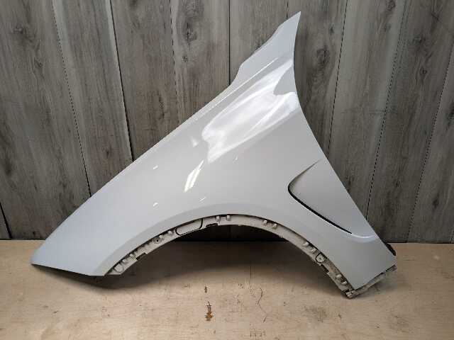 14-18 OEM BMW F15 X5 Front Left Driver Side Fender Panel White 300