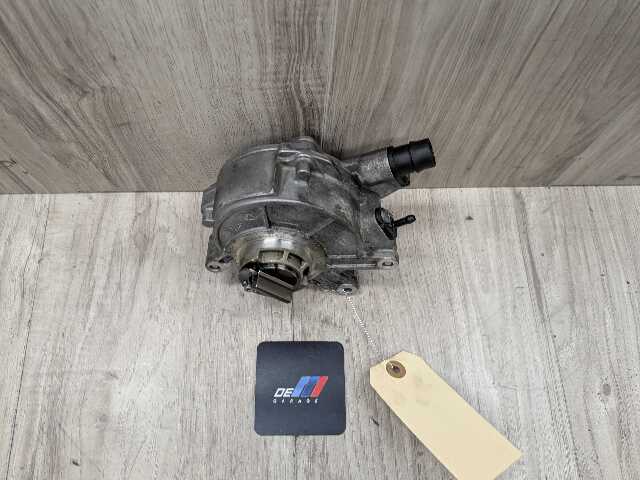 OEM BMW E70 F06 F10 F13 F15 F16 F85 F86 X5 X6 X5M M5 Engine N63 S63 Vacuum Pump