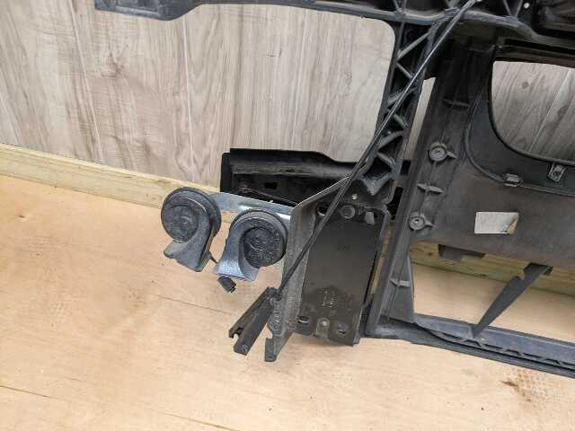08-13 OEM BMW E82 E88 128 135 Front Radiator Support Frame Reinforce Clip Panel