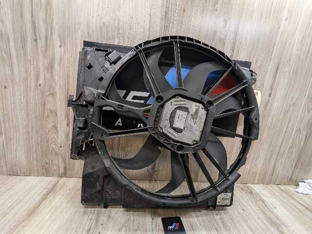 OEM BMW E82 E88 E90 E92 E93 Engine N54 N55 Radiator Auxiliary Fan Shroud 600W
