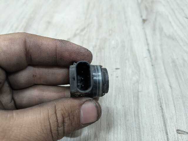 OEM BMW F15 F39 F90 G01 G12 G30 X3 X5 Bumper Parking Distance PDC Sensor Silver*